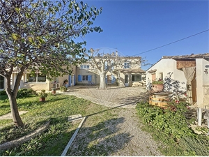mas à la vente -   30300  BEAUCAIRE, surface 300 m2 vente mas - UBI446556623
